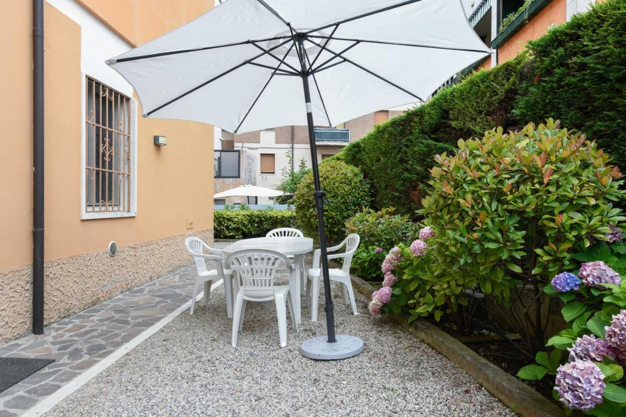 Garden Apartment Bardolino Eksteriør billede